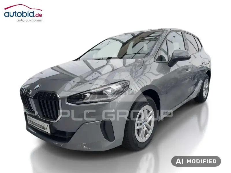 2023 BMW 218