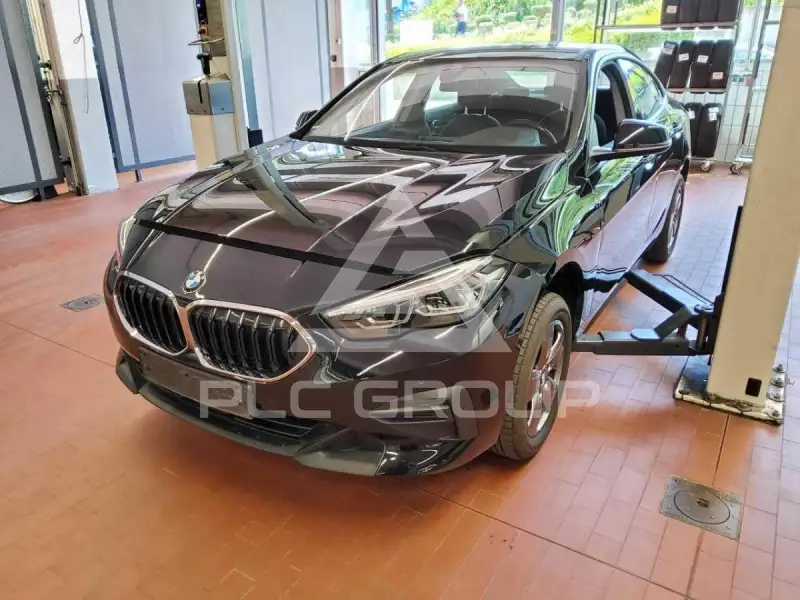 2023 BMW 218