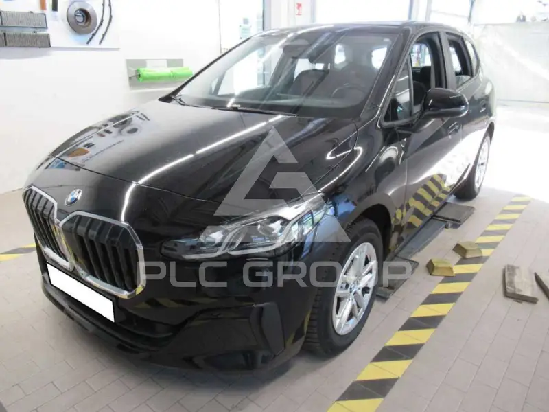 2023 BMW 218