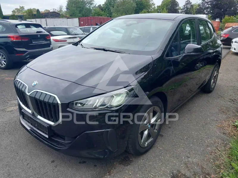 2023 BMW 218