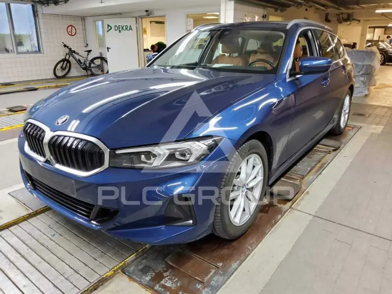 2023 BMW 320