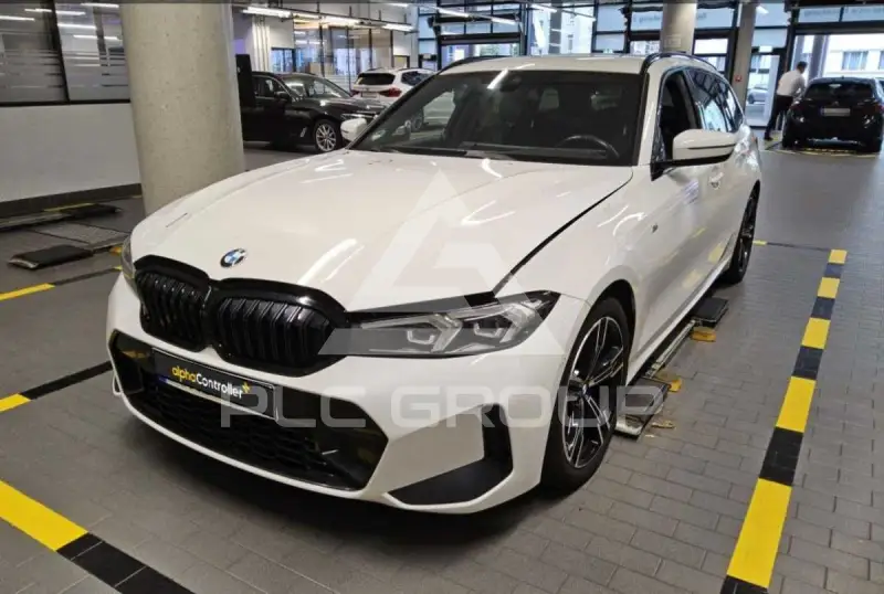 2023 BMW 320