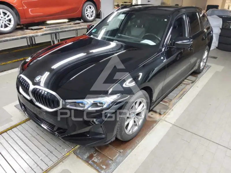 2023 BMW 320