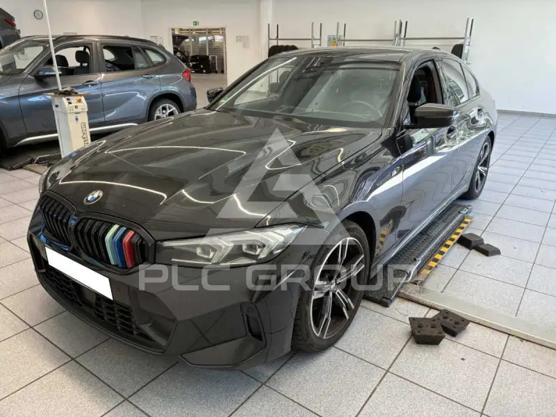 2023 BMW 320