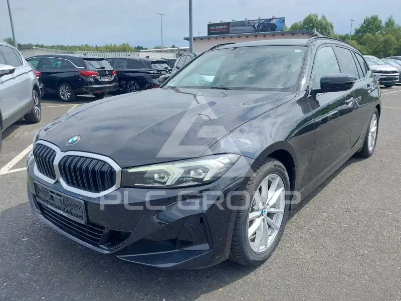 2023 BMW 320
