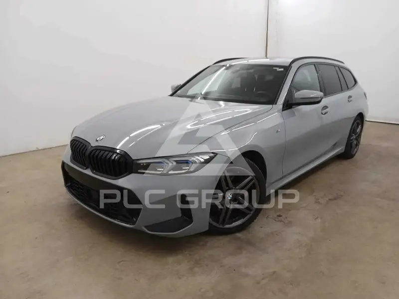 2023 BMW 330