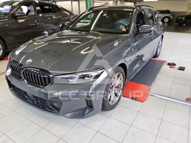 2023 BMW 330