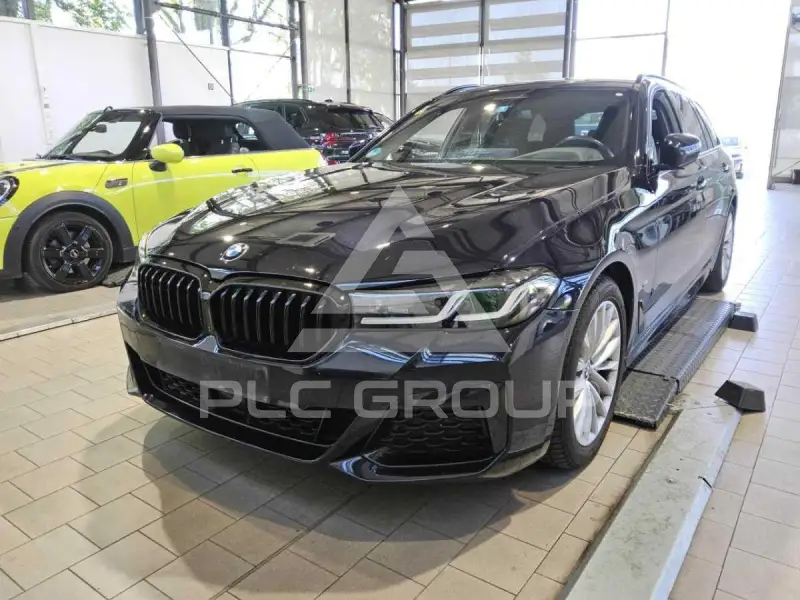 2023 BMW 540