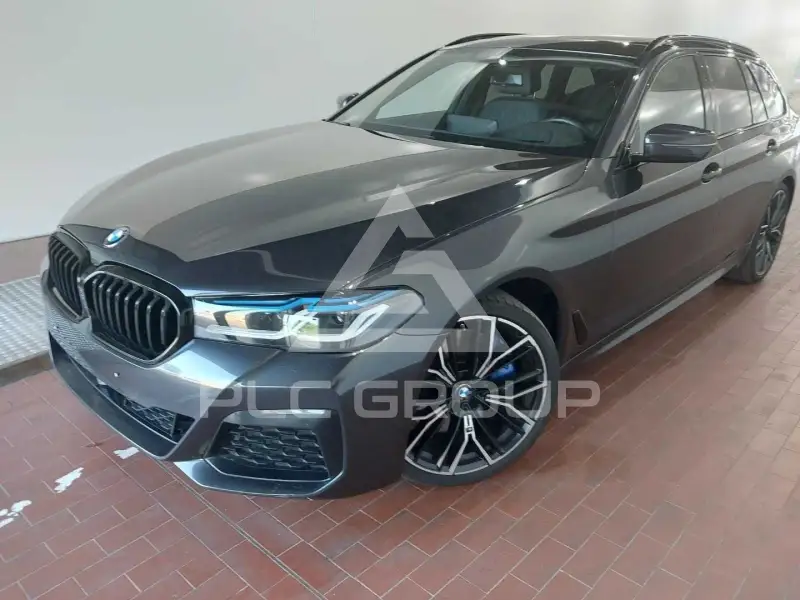 2023 BMW 540