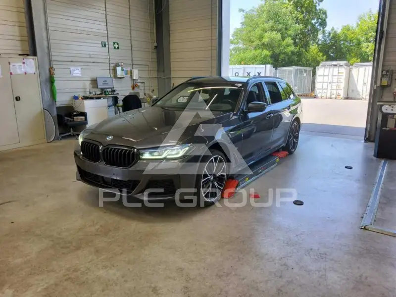 2023 BMW 540