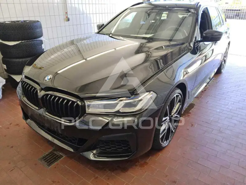 2023 BMW 540
