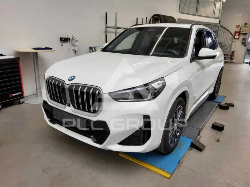 2023 BMW X1