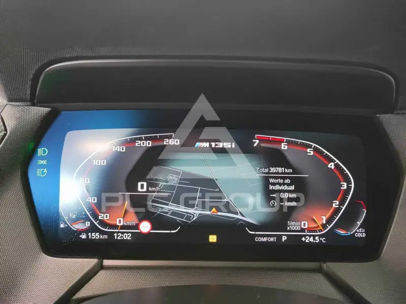 2023 BMW 135