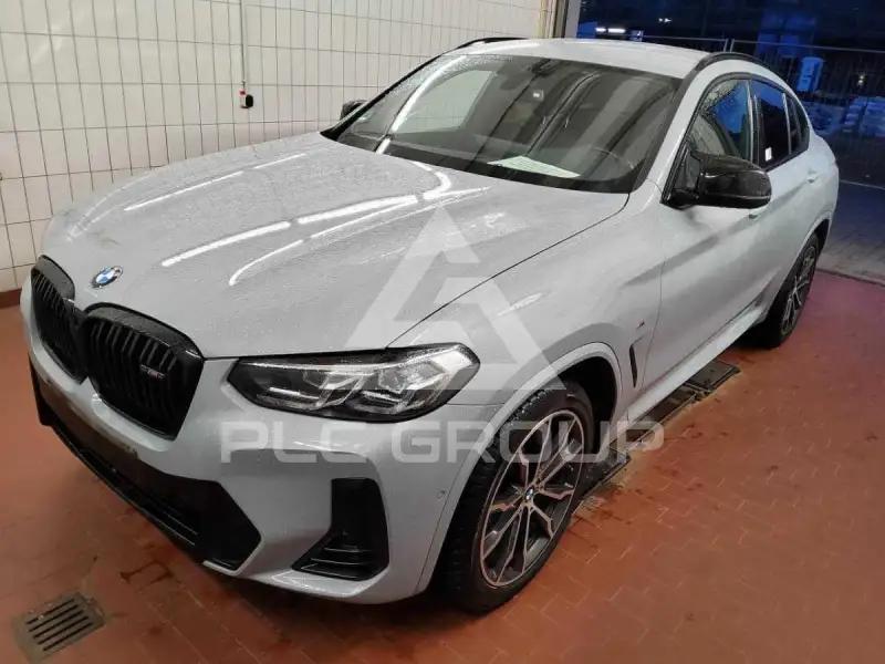 2023 BMW X4