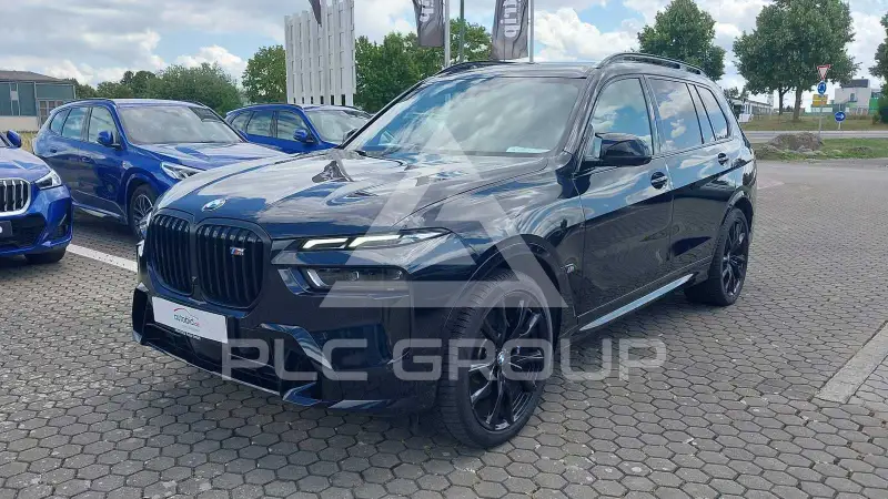 2023 BMW X7