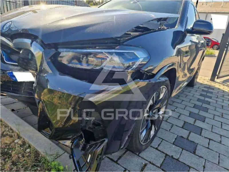 2023 BMW iX