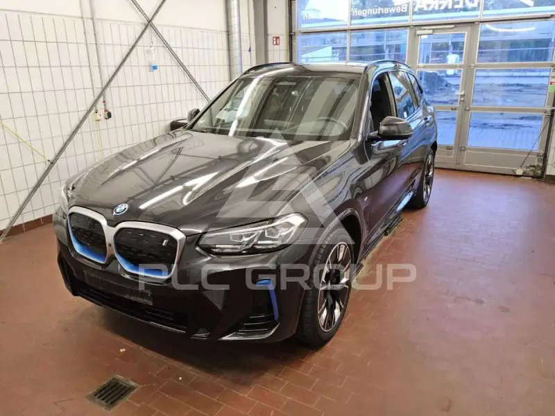 2023 BMW iX