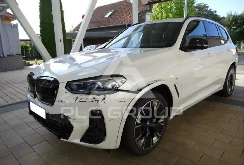 2023 BMW iX