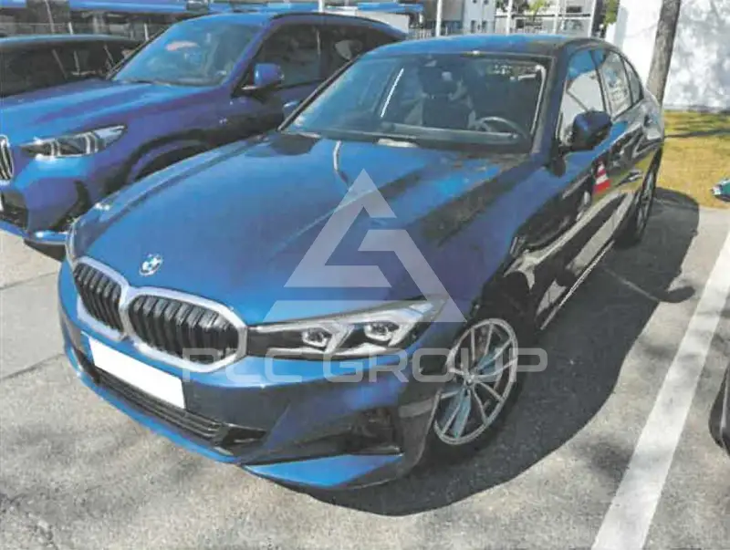2023 BMW 318