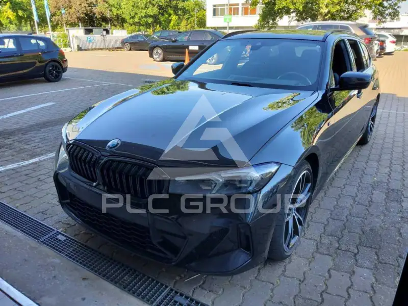 2023 BMW 318