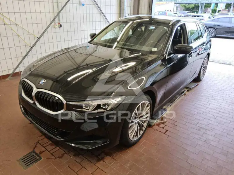 2023 BMW 318