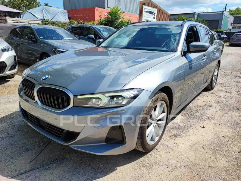 2023 BMW 318