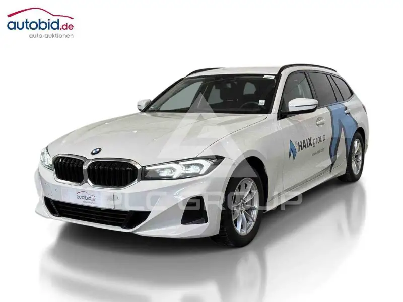 2023 BMW 318