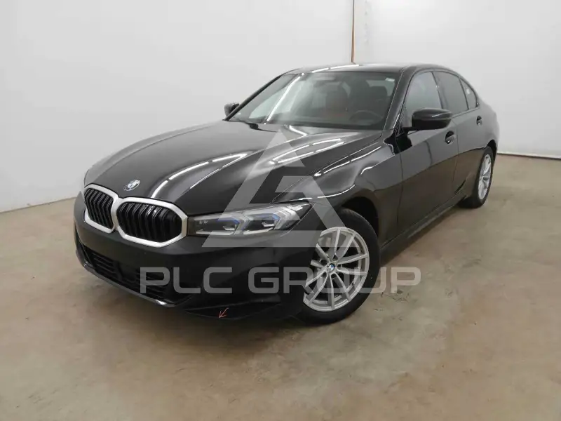 2023 BMW 318