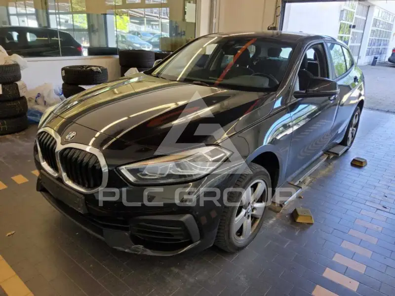 2023 BMW 118
