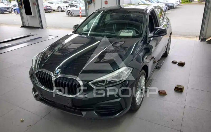 2023 BMW 118