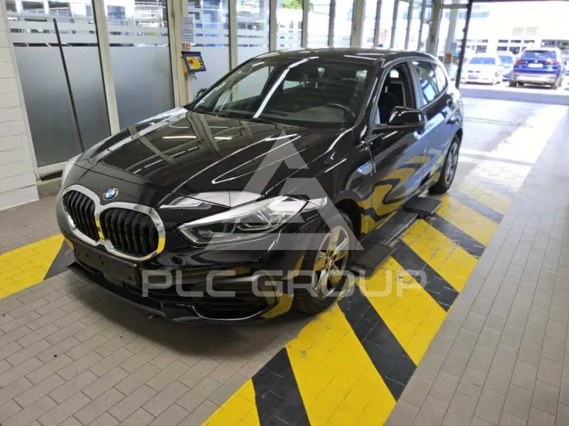 2023 BMW 118