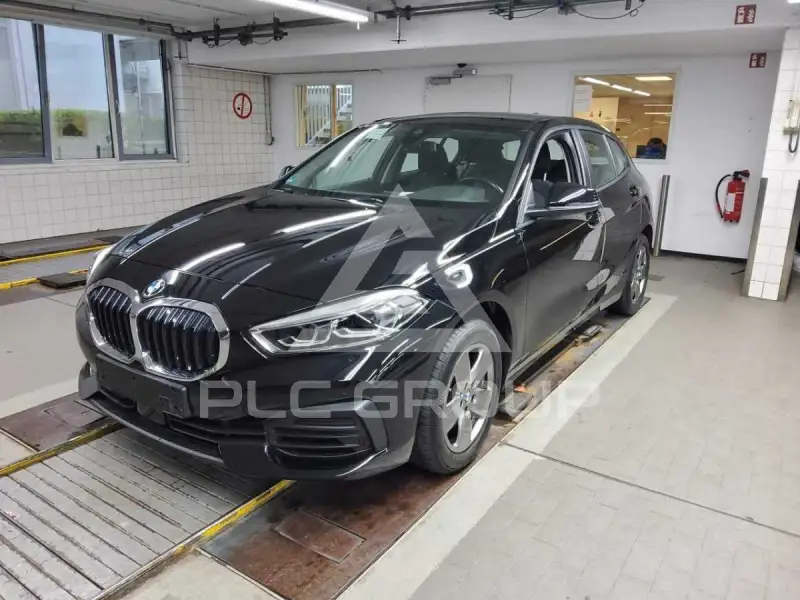 2023 BMW 118