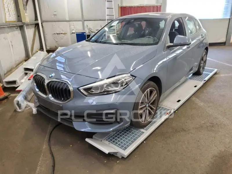 2023 BMW 118