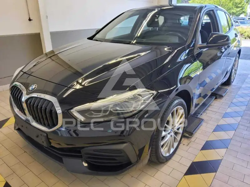 2023 BMW 118