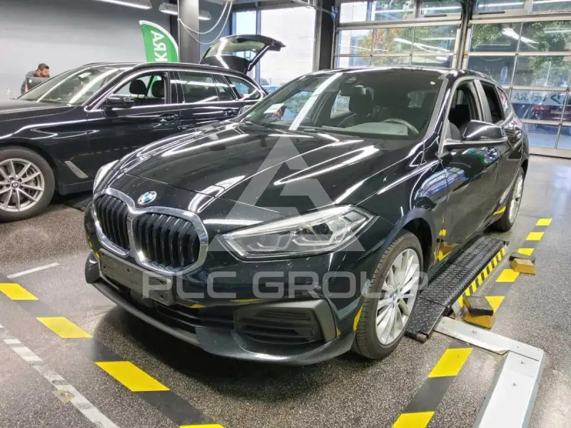 2023 BMW 118