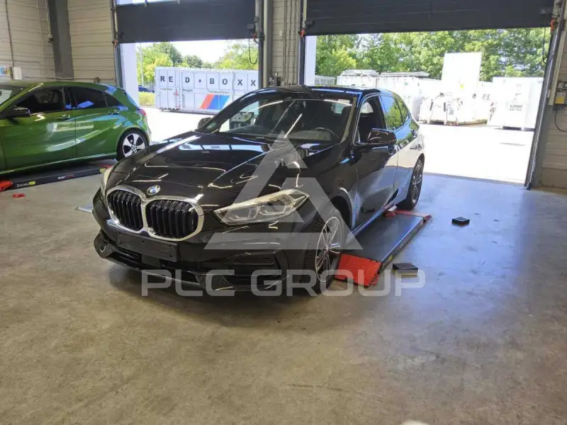 2023 BMW 118