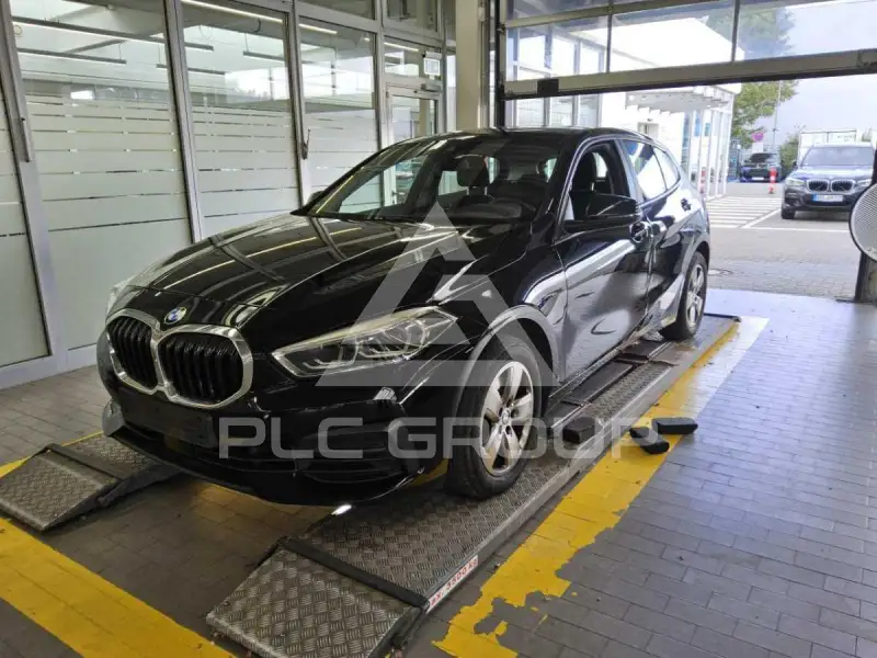 2023 BMW 118