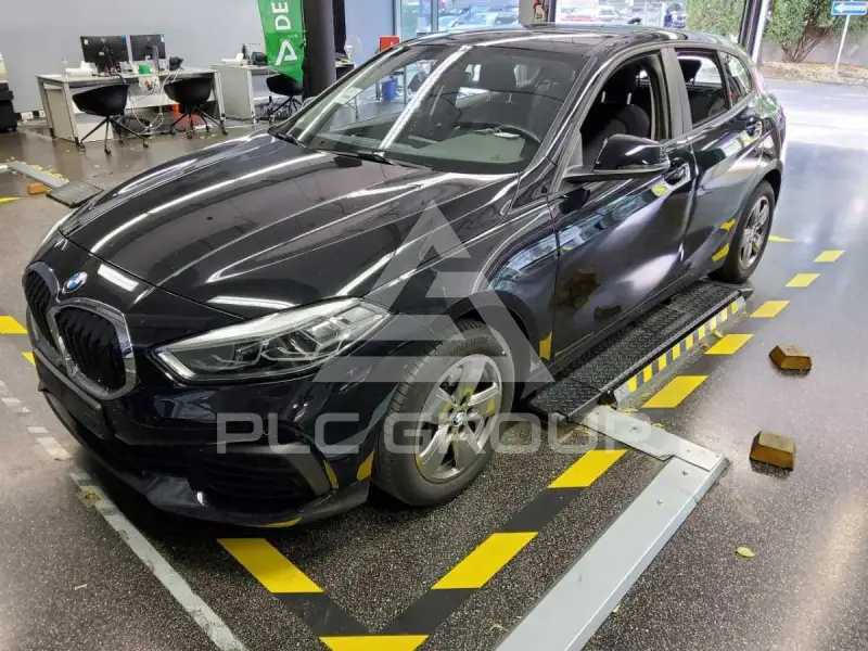 2023 BMW 118