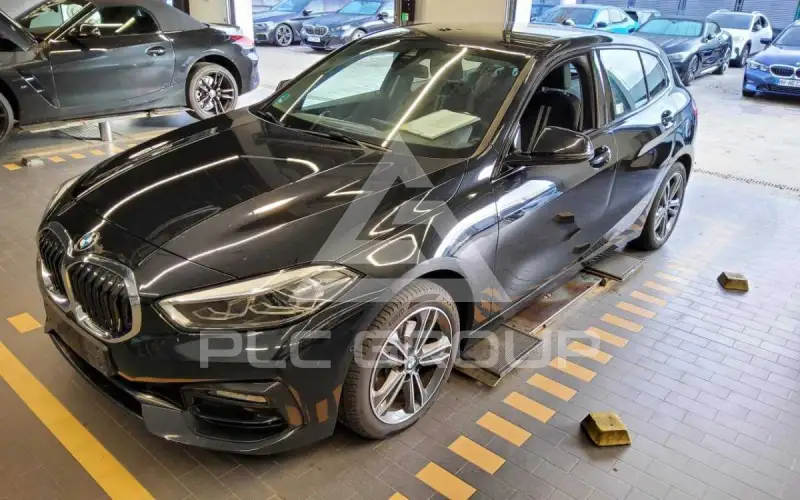 2023 BMW 118