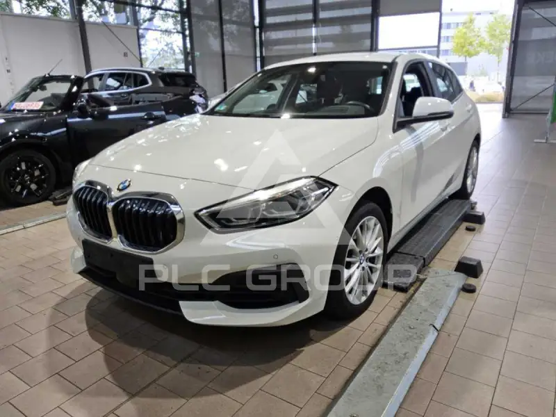 2023 BMW 120