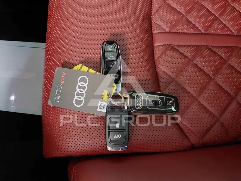 2023 Audi SQ8