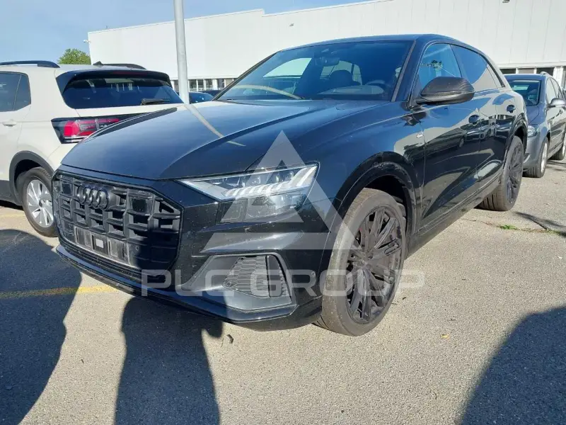 2023 Audi Q8