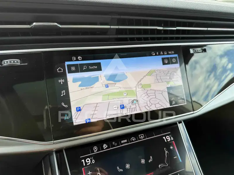 2023 Audi Q8