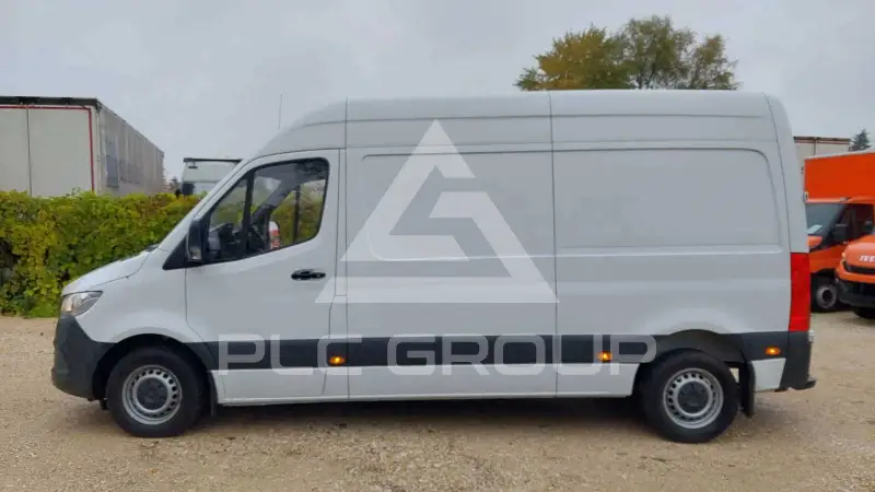 2023 Mercedes Benz Sprinter
