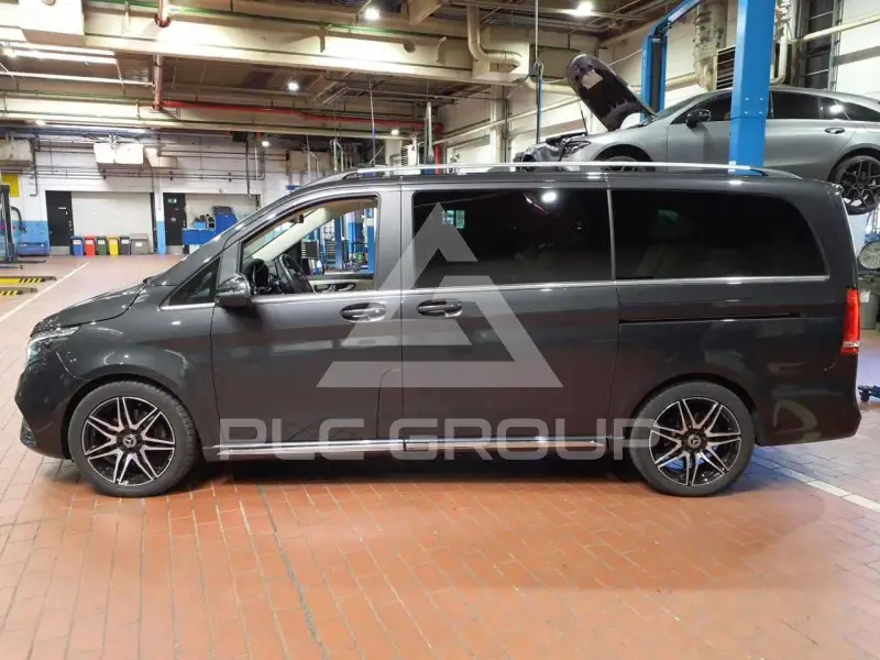 2023 Mercedes Benz V