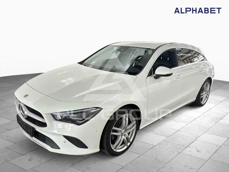 2023 Mercedes Benz CLA 200