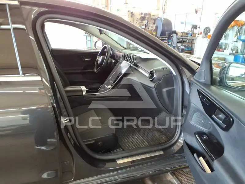 2023 Mercedes Benz C 200