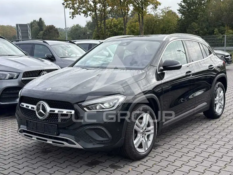 2023 Mercedes Benz GLA 220