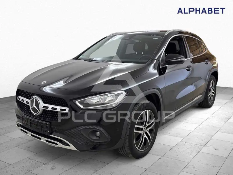 2023 Mercedes Benz GLA 220