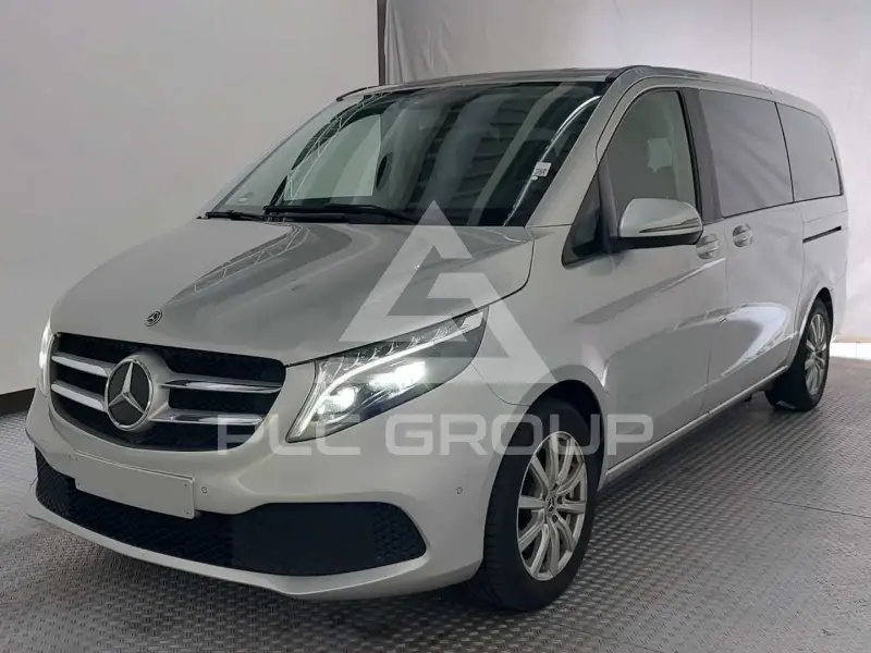 2023 Mercedes Benz V 220